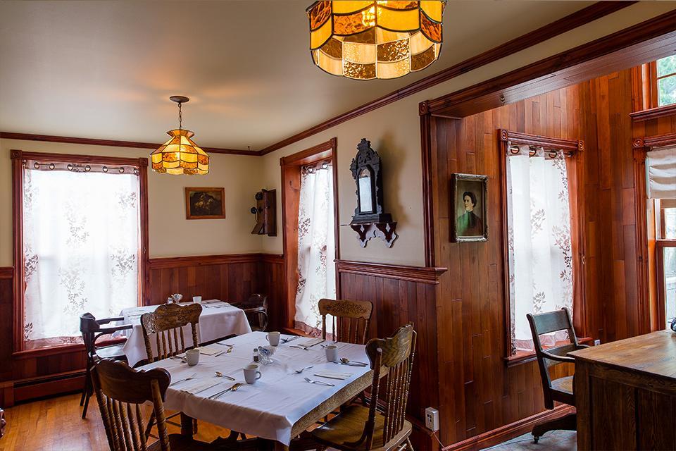 Auberge Mr James รีวีแยร์-ดู-ลู ภายนอก รูปภาพ